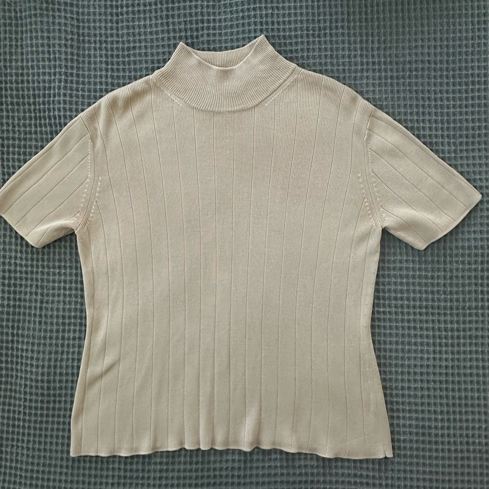 Silk tan mock neck - vintage Neiman Marcus